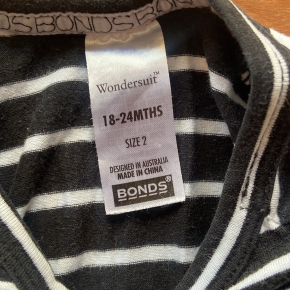 Bonds Wondersuit 18-24m Size 2 Black Stripe Unisex - Picture 2 of 8
